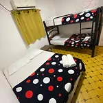 Hostal Familiar Caribbean Blue