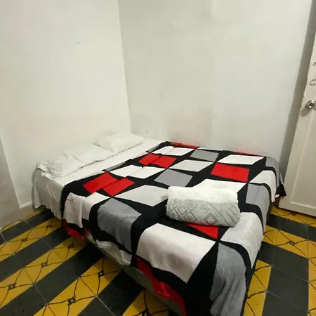 Hostal Familiar Caribbean Blue *