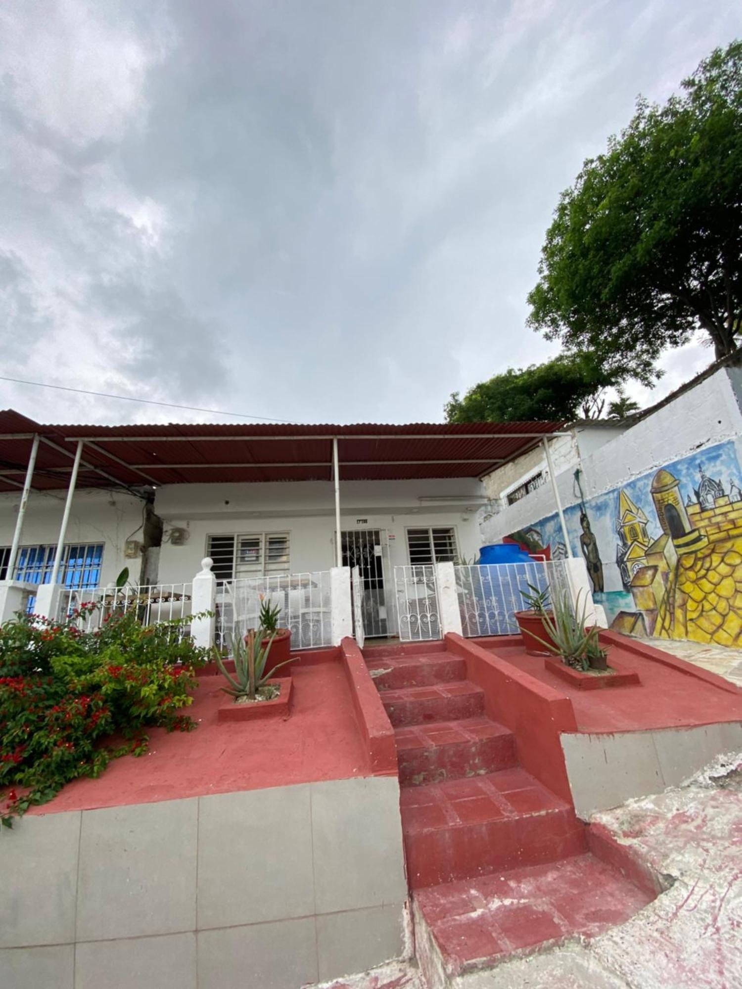 Hostal Familiar Caribbean Blue Pensión Cartagena
