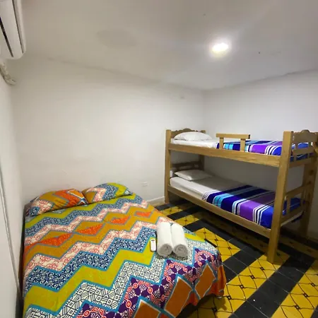 Pensión Hostal Familiar Caribbean Blue